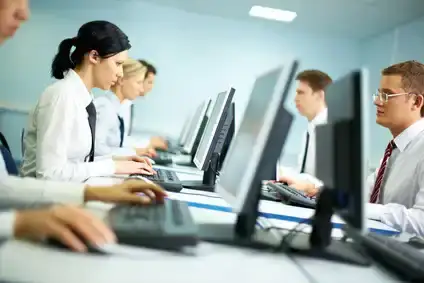 How Helpful are Data Entry Specialists for Assistants