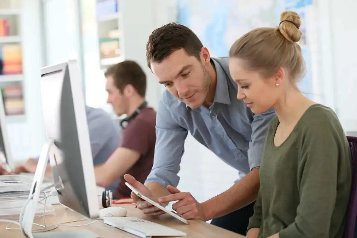 Hire Data Entry Assistants & Specialists to Streamline Your Data Entry Operations