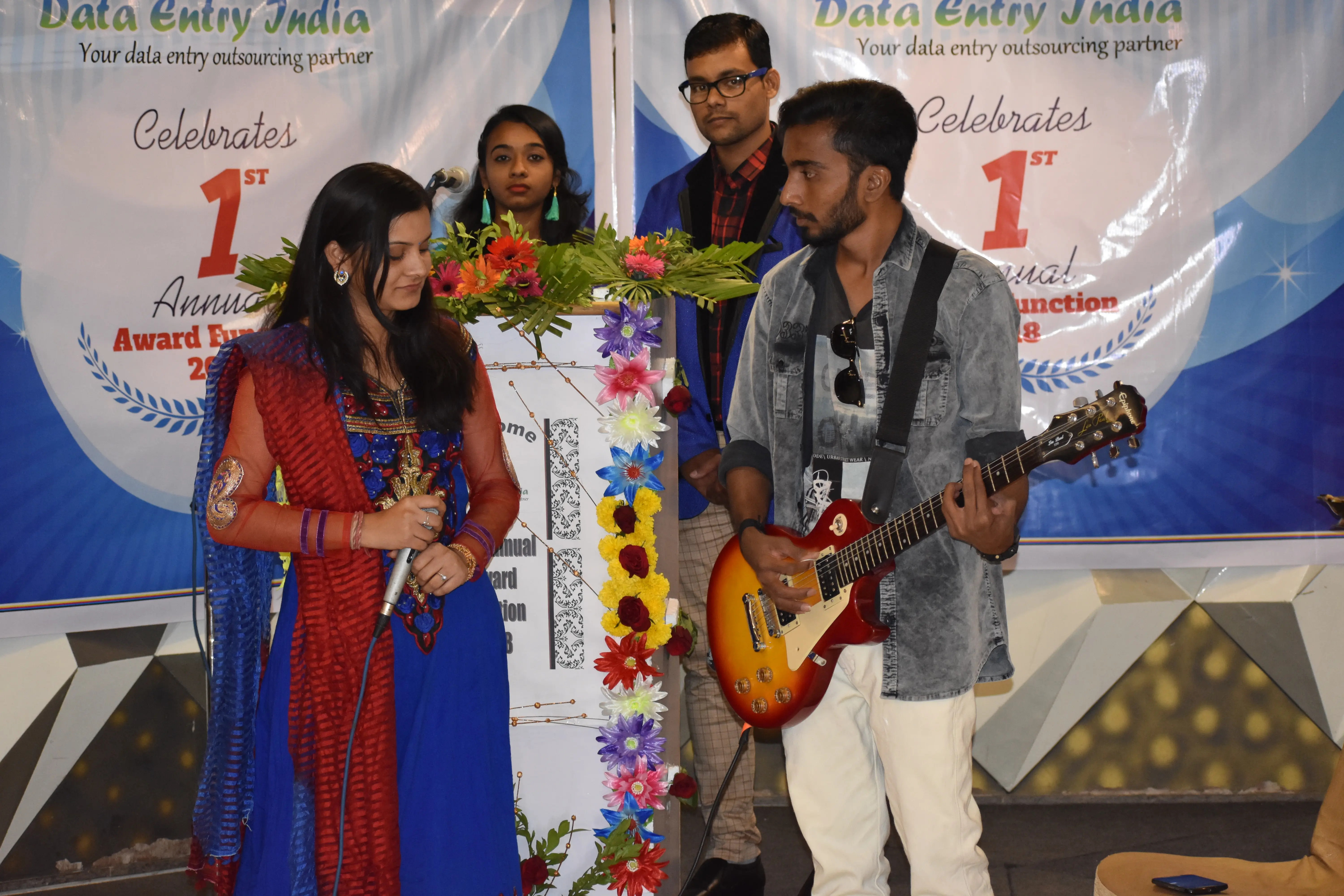 Om Data Entry India Cheerfully Celebrates the Annual Awards Night Performance