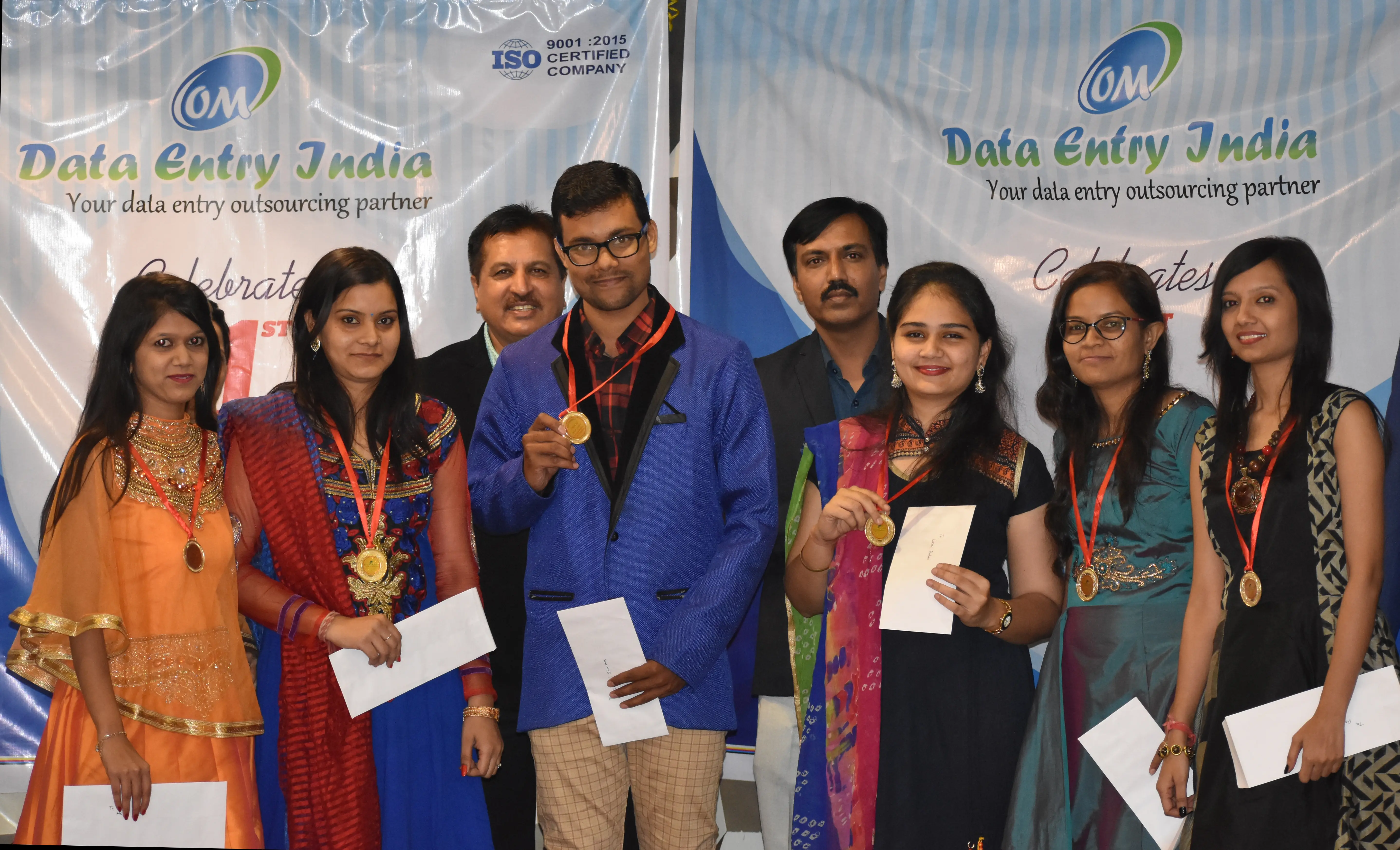 Om Data Entry India Cheerfully Celebrates the Annual Awards Night